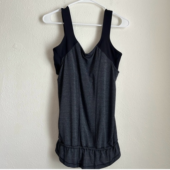 Lululemon Gray Black Run For Your Life Tank and Built In Bra Size 8 - Picture 2 of 5